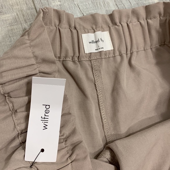 Aritzia - Wilfred shorts - Picture 3 of 3